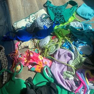 XS bikini lot